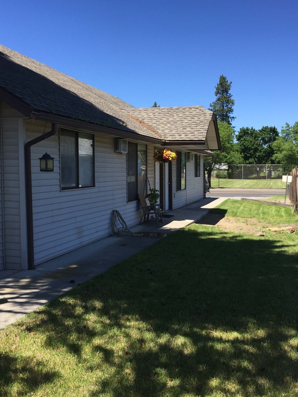 2414 E Francis Ave unit 1 – photo 3