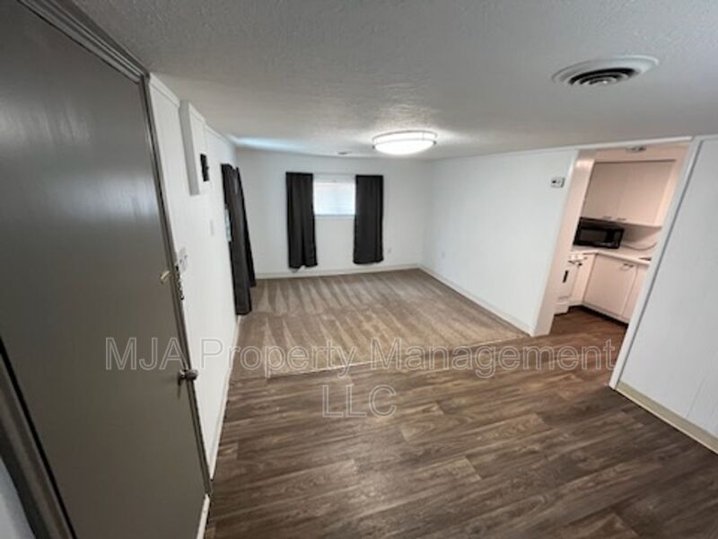 11164 S Temple Dr – photo 2
