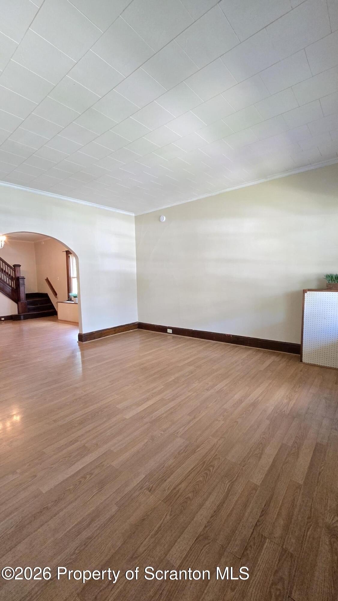 542 Deacon St – photo 3