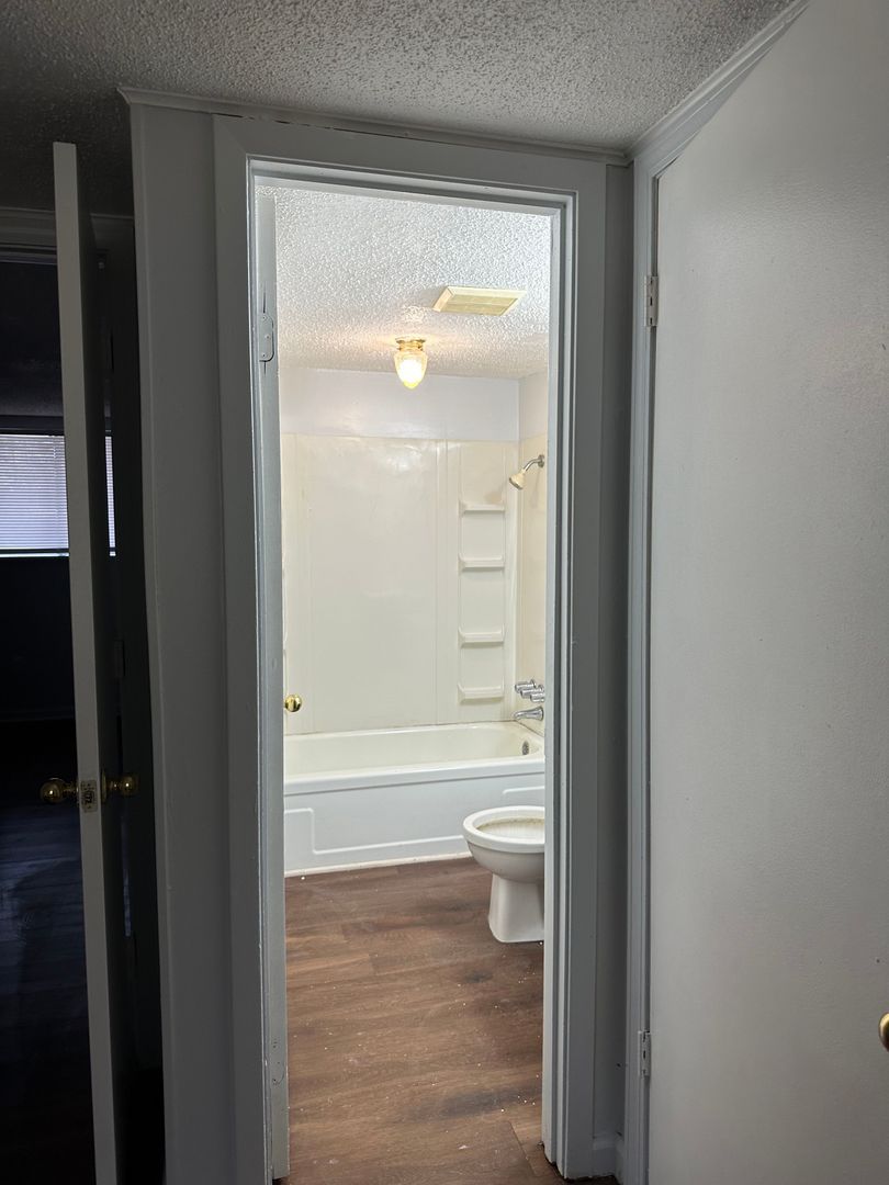 2600 S Beech St unit 2600 South Beech UNIT K – photo 1