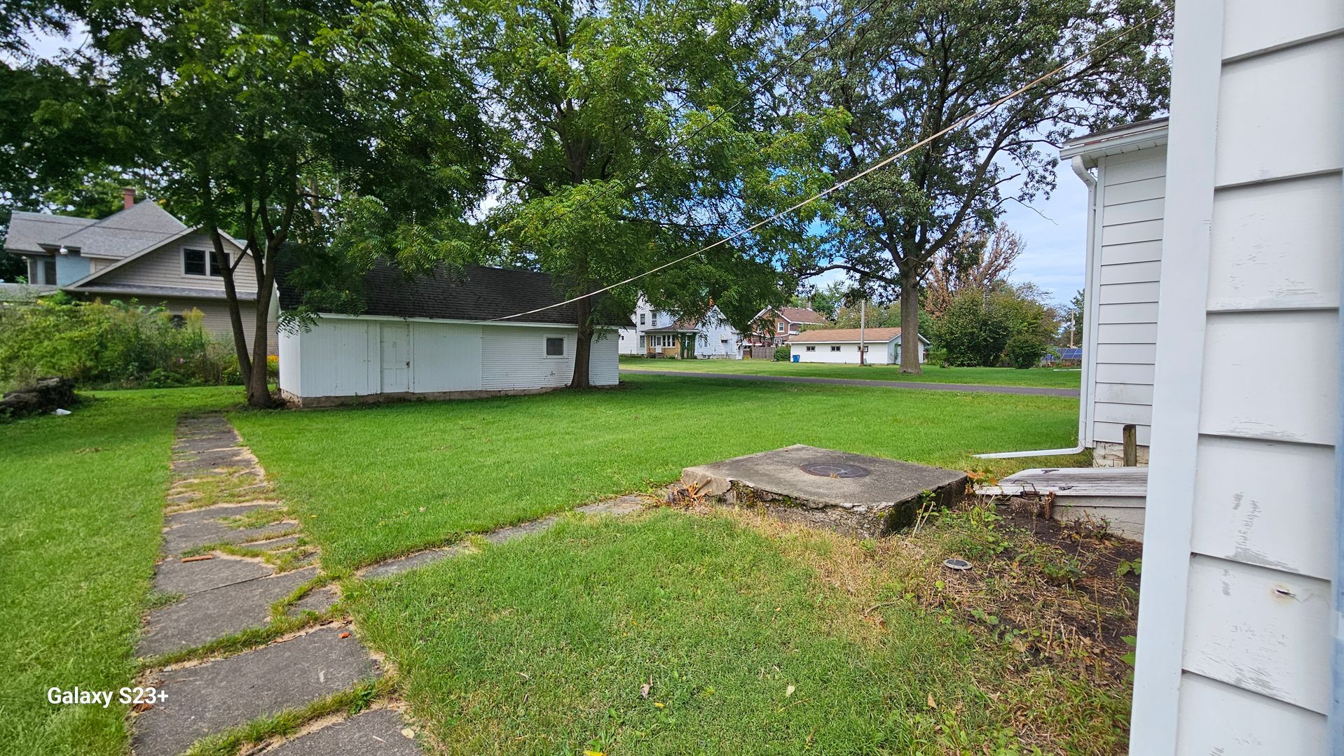415 N Maple Ave – photo 4