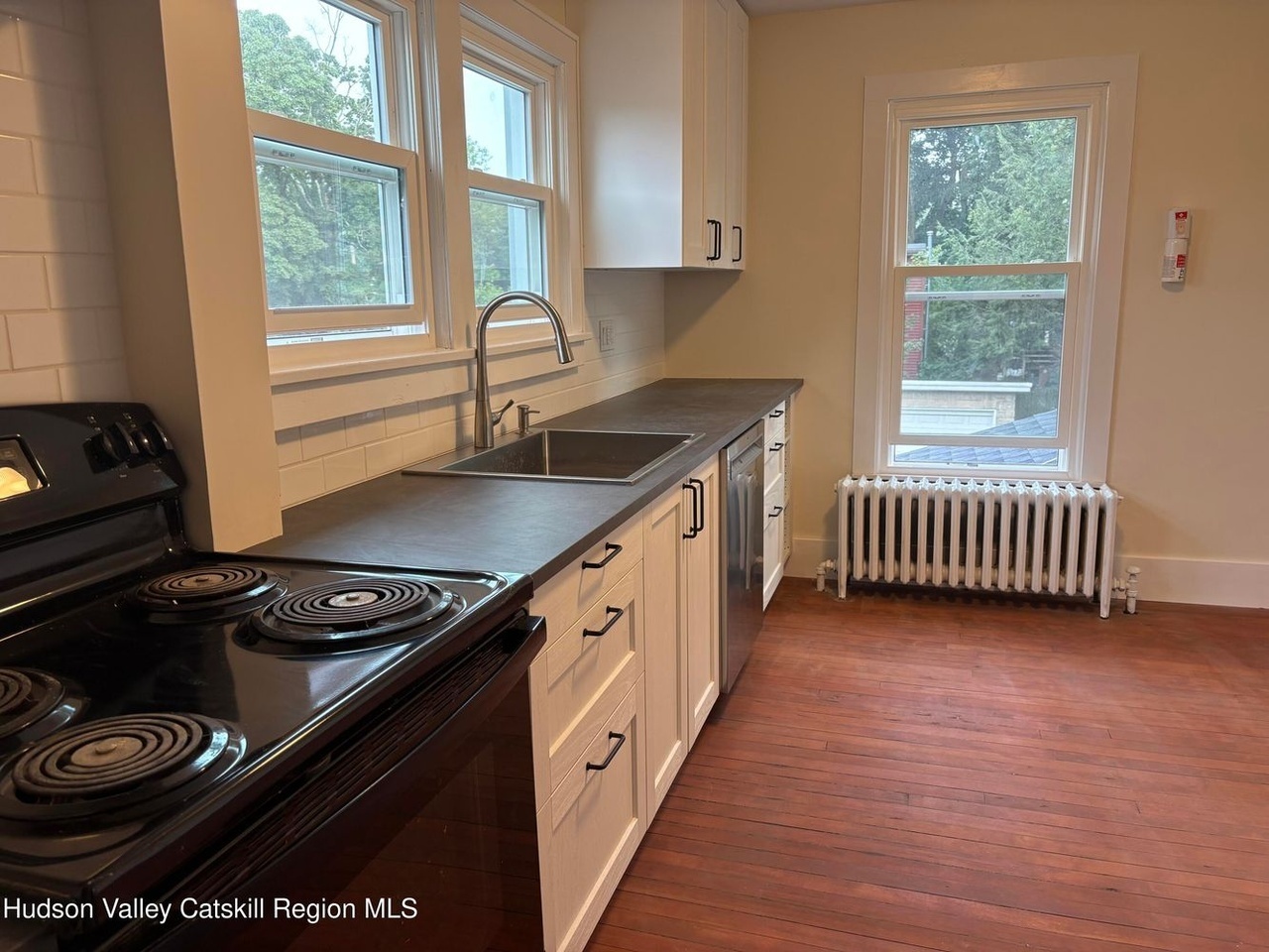 56 Cedar St unit 2 – photo 2