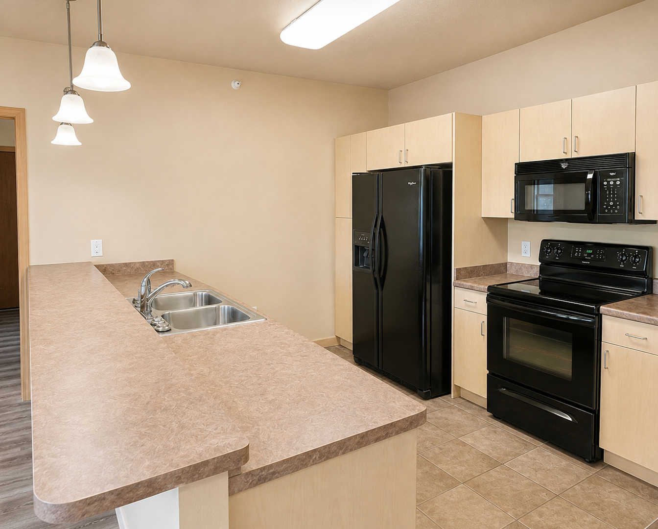 301 Cannery Square – photo 1