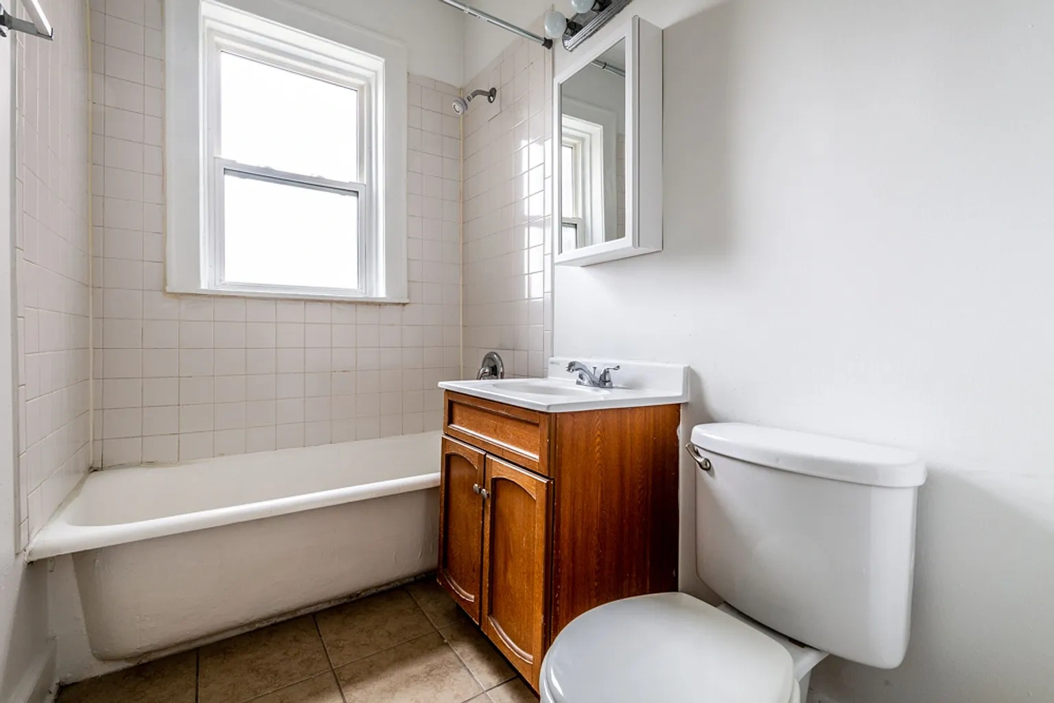 7756 S Marshfield – photo 2