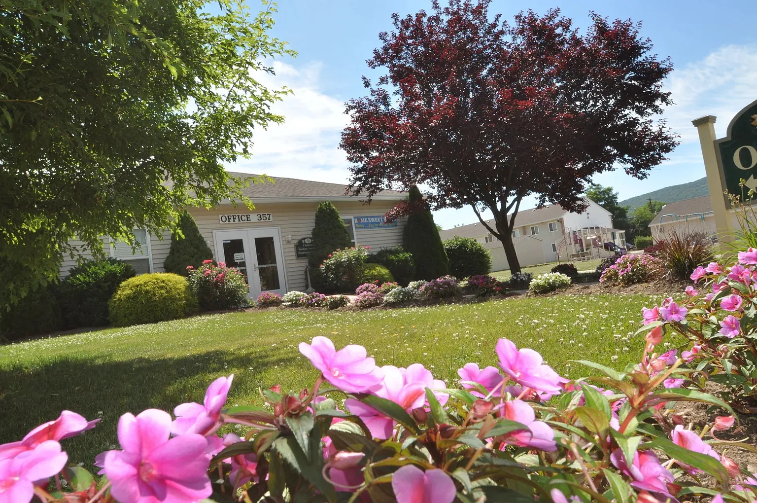 Newberry Estates – photo 5