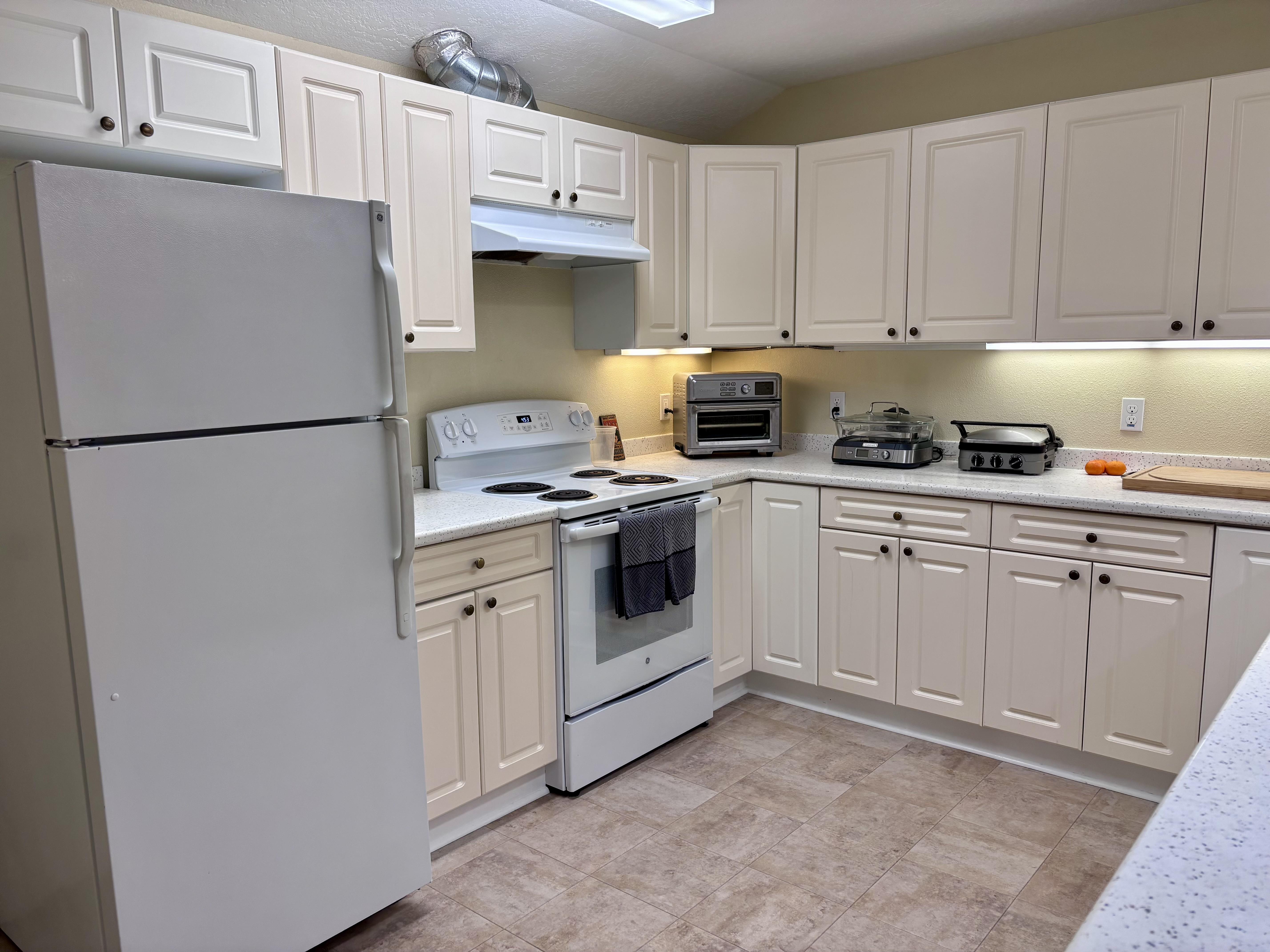 916 S Hatch St unit 203 – photo 3