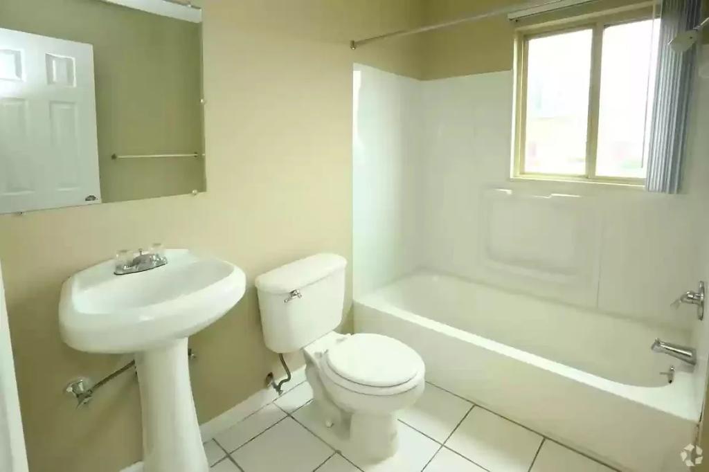 14139 Riverview St – photo 2