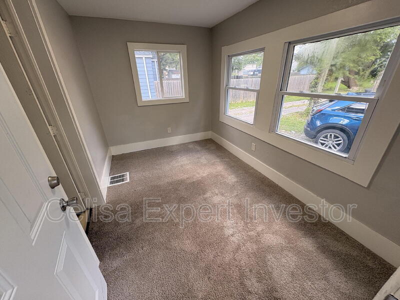 3531 Smith St – photo 5