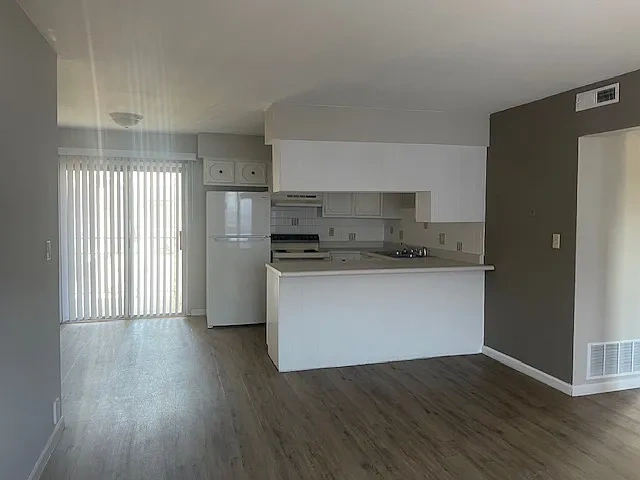 Sangamon Apartments – photo 4