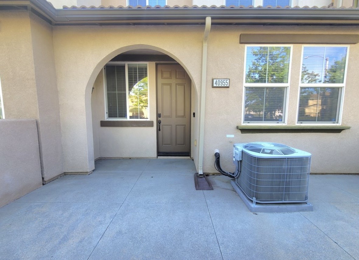 40955 Belleray Ave – photo 5