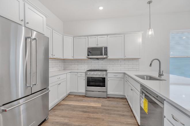 2253 E 97th St – photo 2