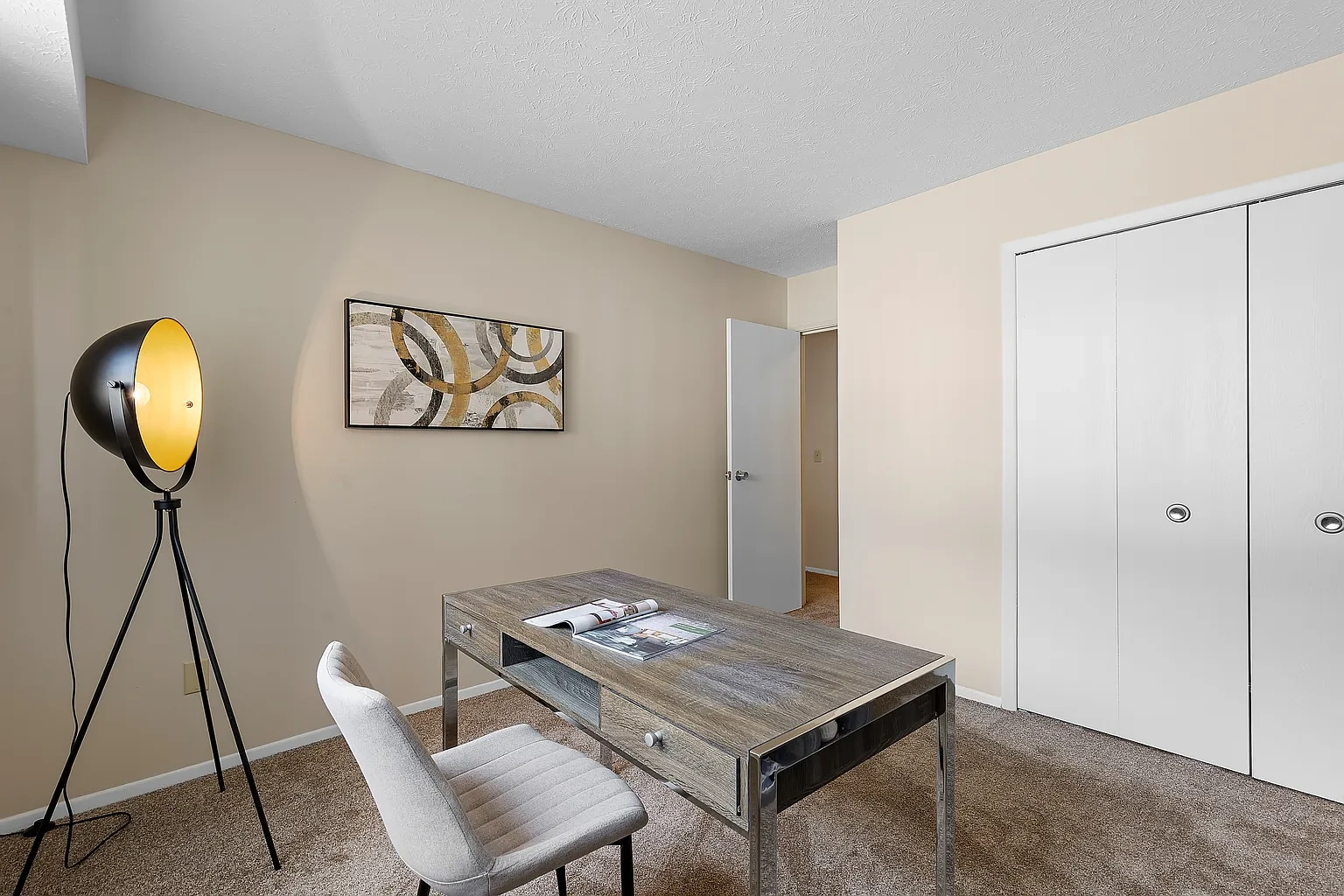 Foxmoor Apartments – photo 2