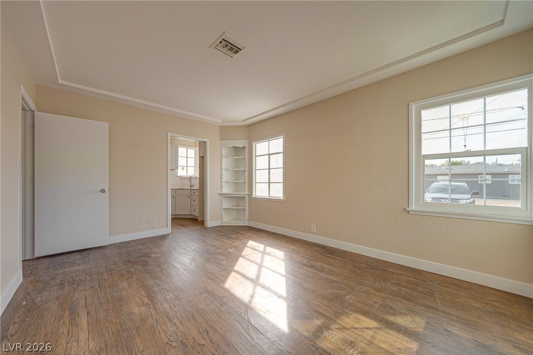 914 S 4th St #2 – photo 4