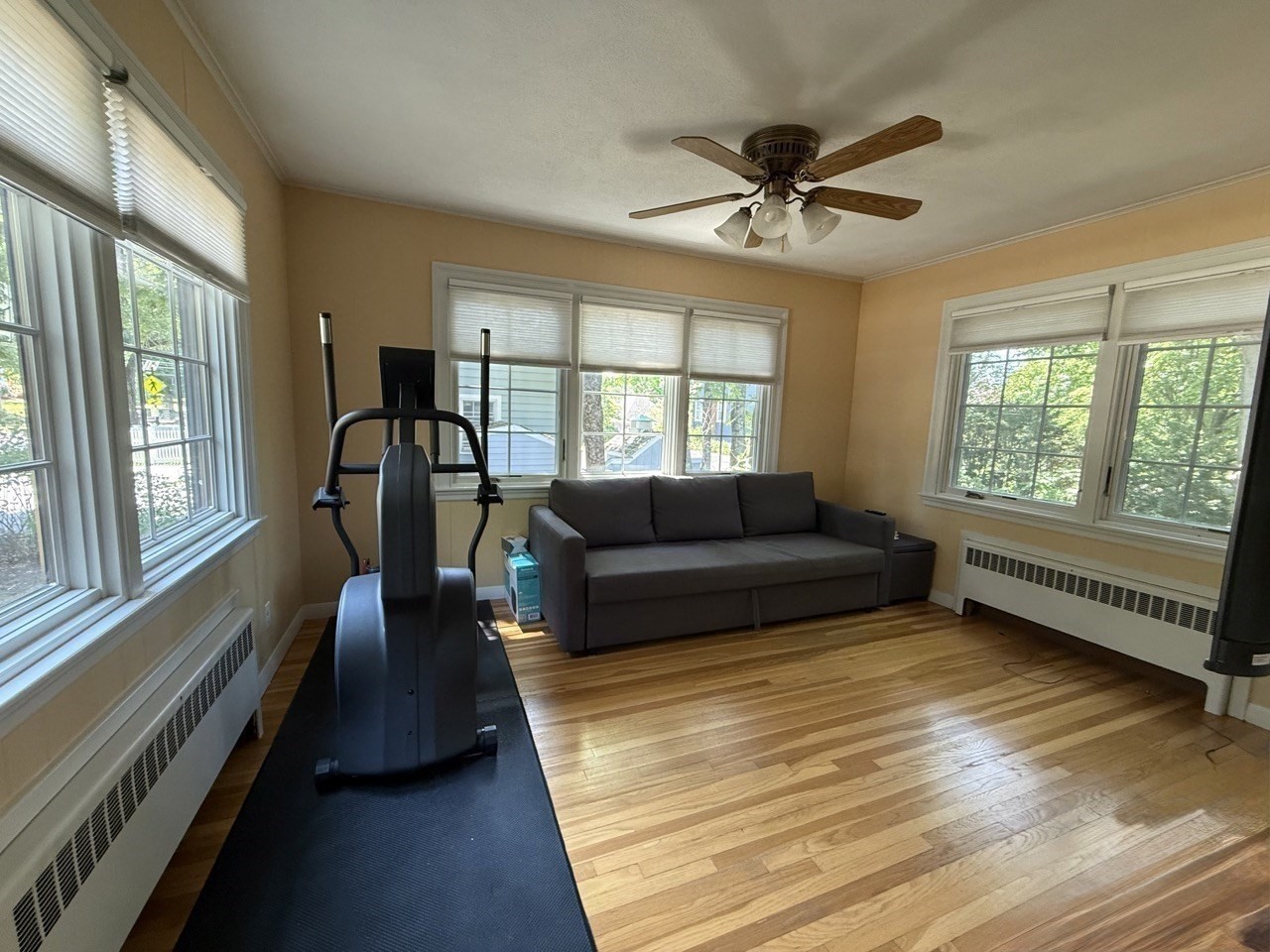 111 Highland Ave – photo 4