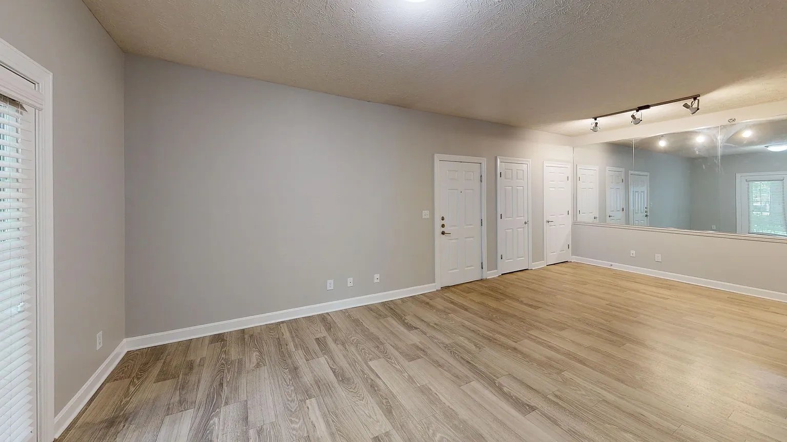 Aspenwood Apartments – photo 1
