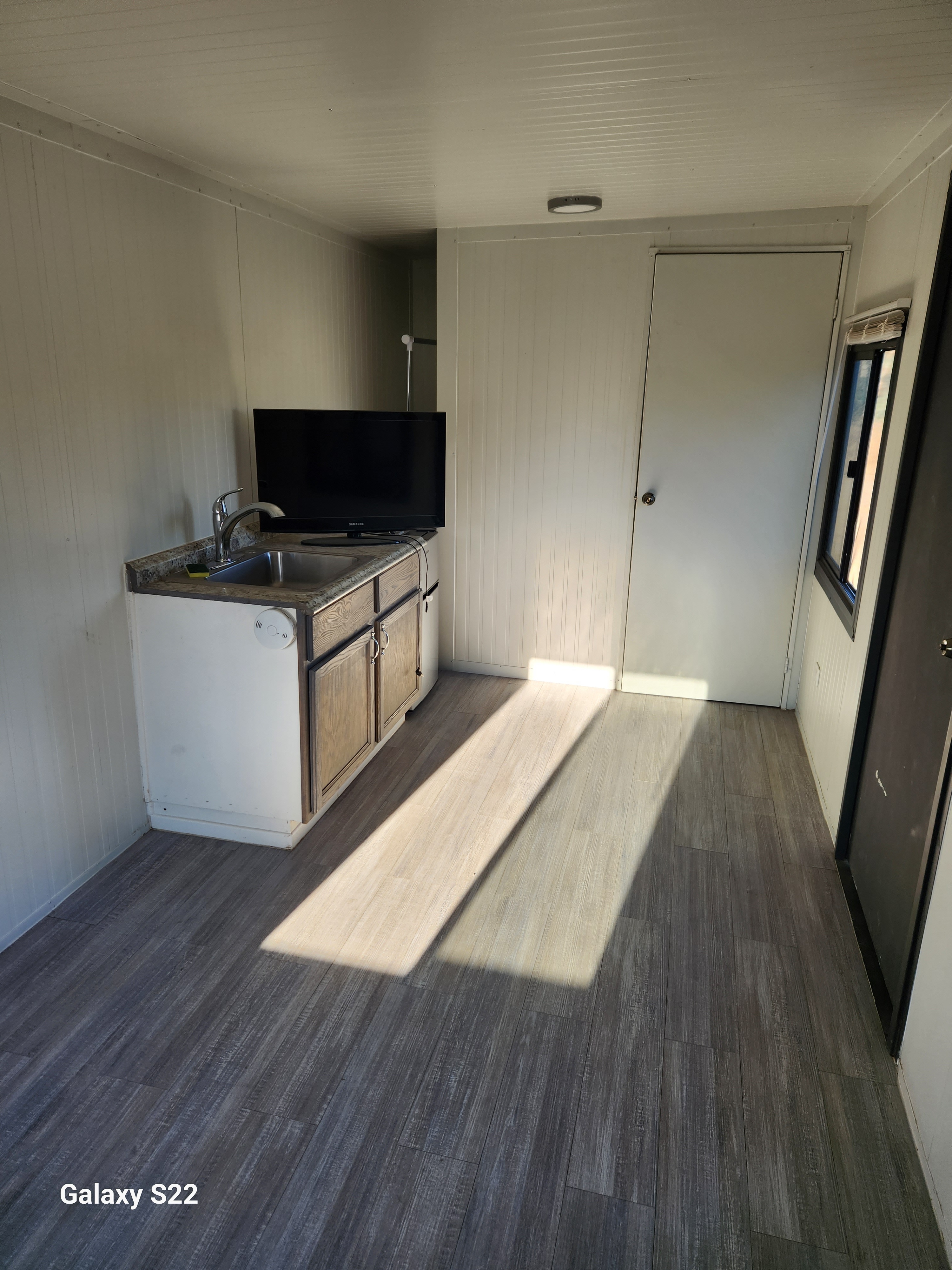 3350 State St – photo 5