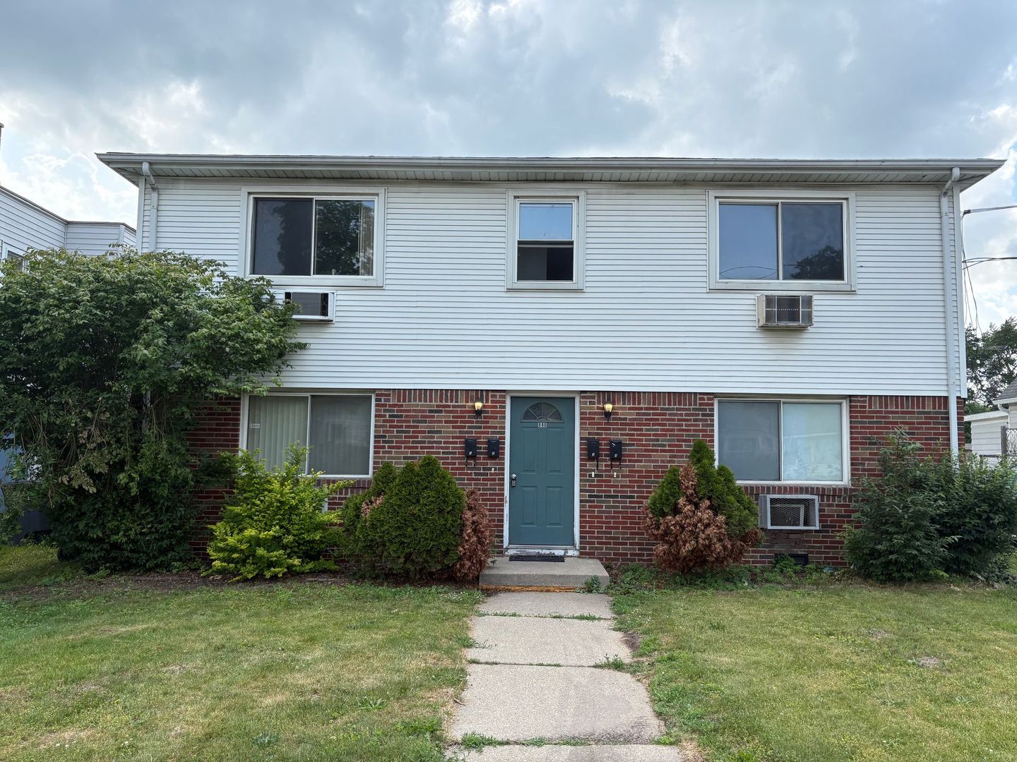 880 Wright Ave unit #4 – photo 1
