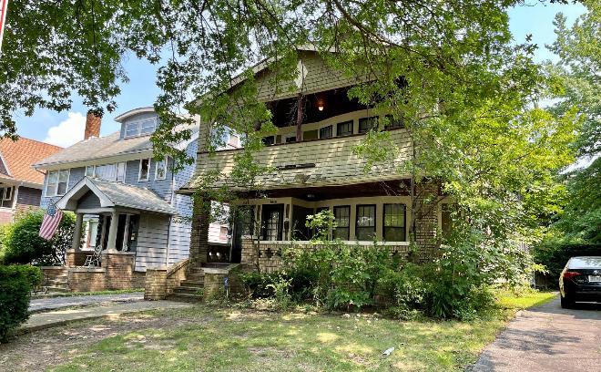 1647 Hillcrest Rd – photo 1
