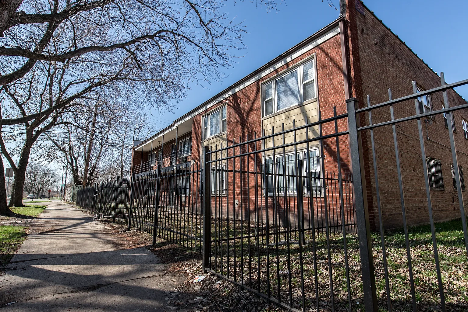 8640 S Ingleside Ave Chicago, IL 60619 – photo 2