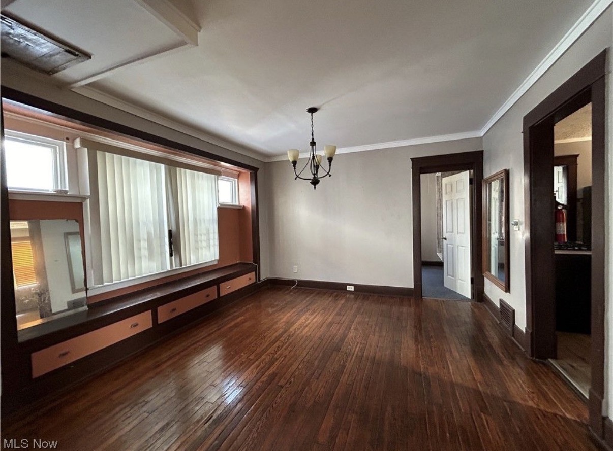 3321 E 119th St – photo 3