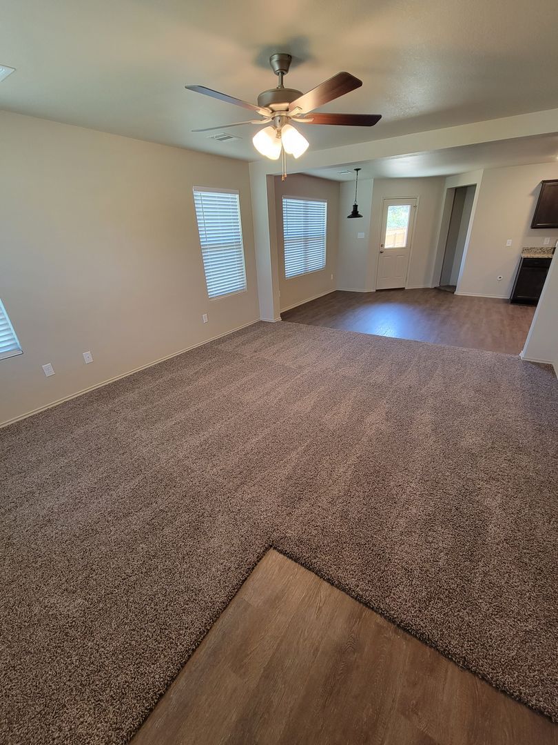 2136 Heritage Mdw Ln – photo 3