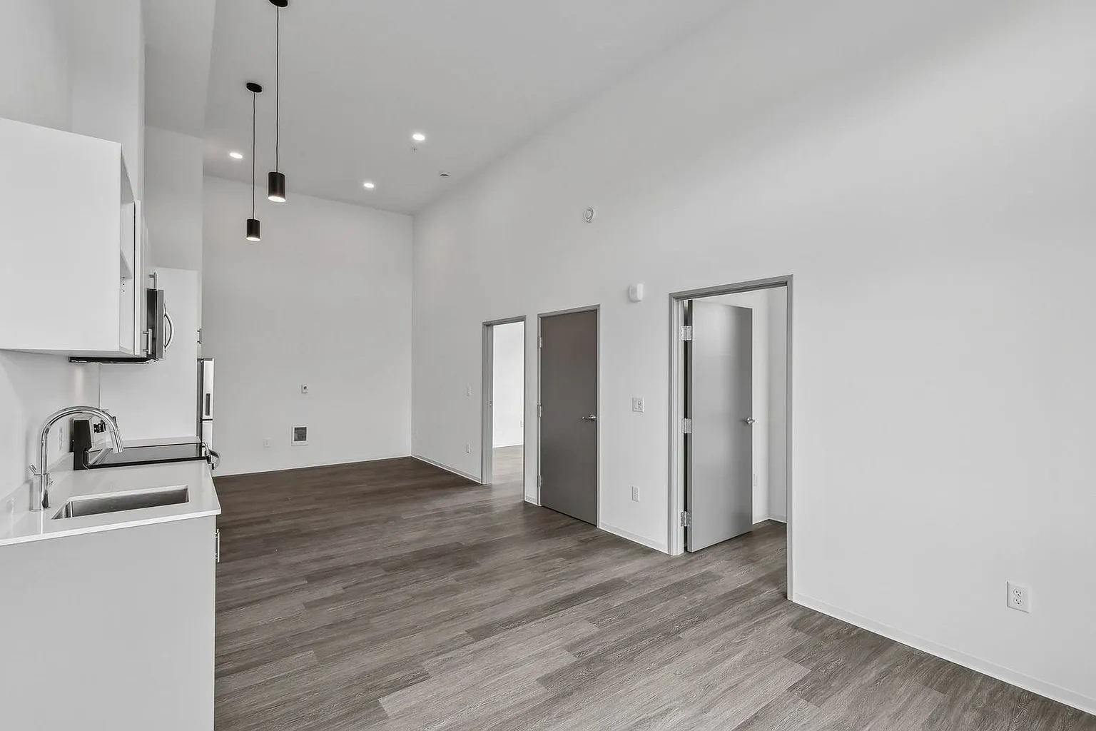 Koz on West 5th – Floor plan
