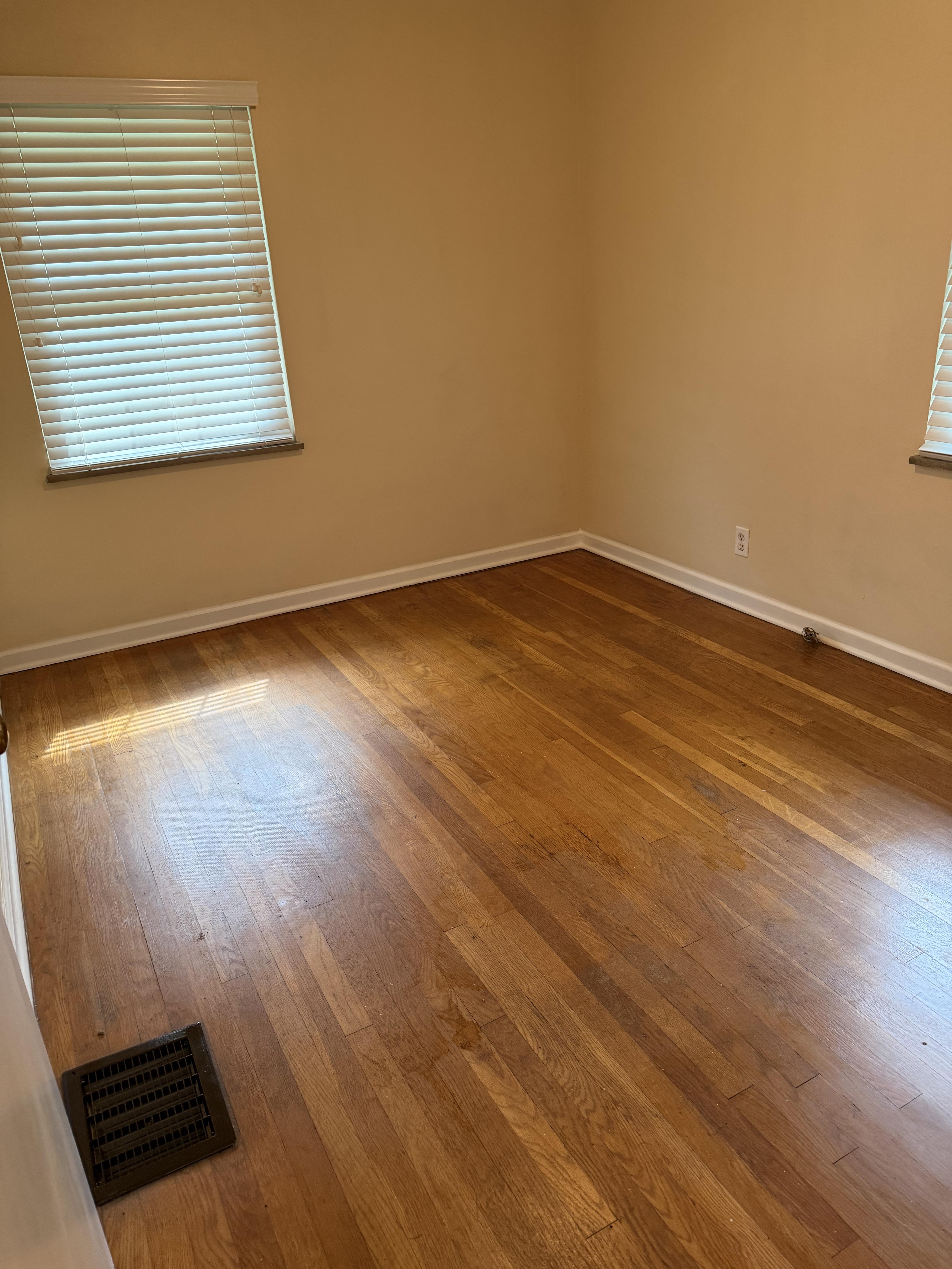 445 N Cassady Ave unit 445 – photo 2