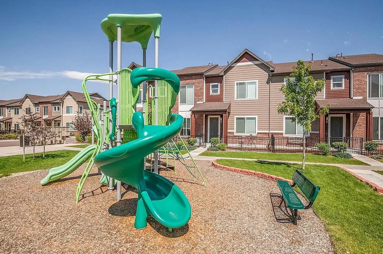 Willow Point Townhomes – photo 5