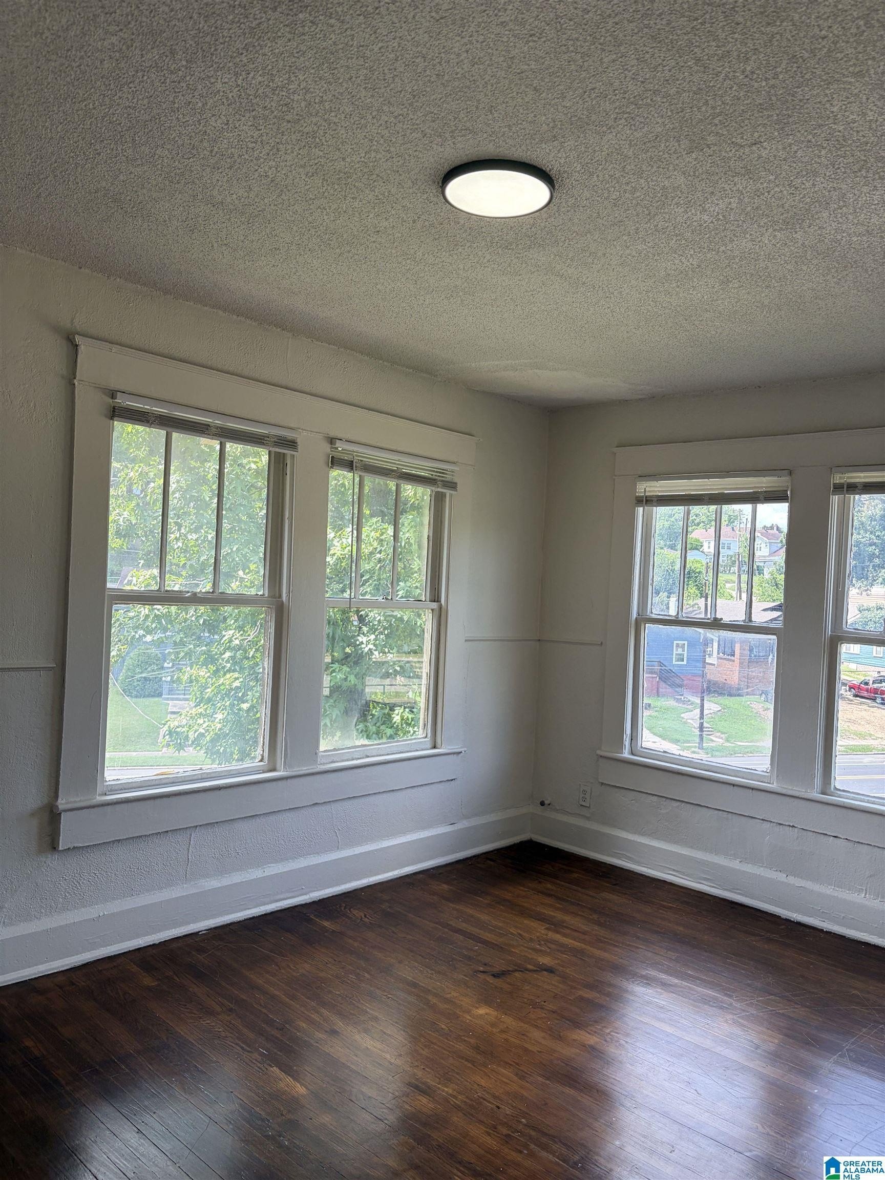 1229 8th Ave W #B – photo 4