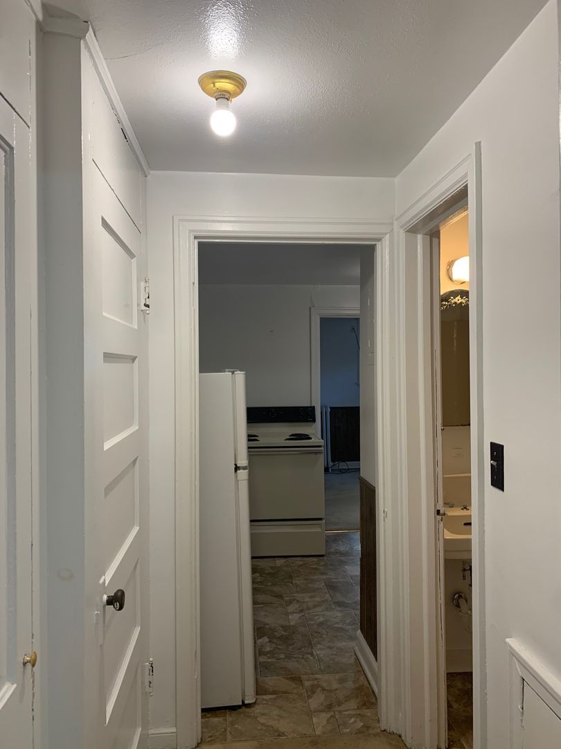707 Broadway N unit 6 – photo 4