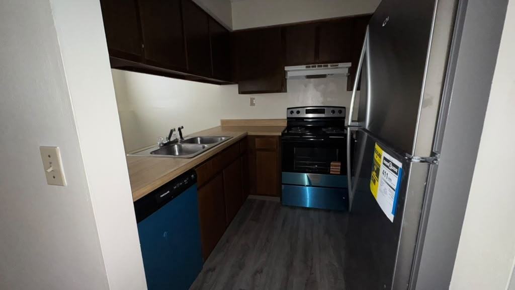 1685 Beechwood Ave NE unit 1685B – photo 2