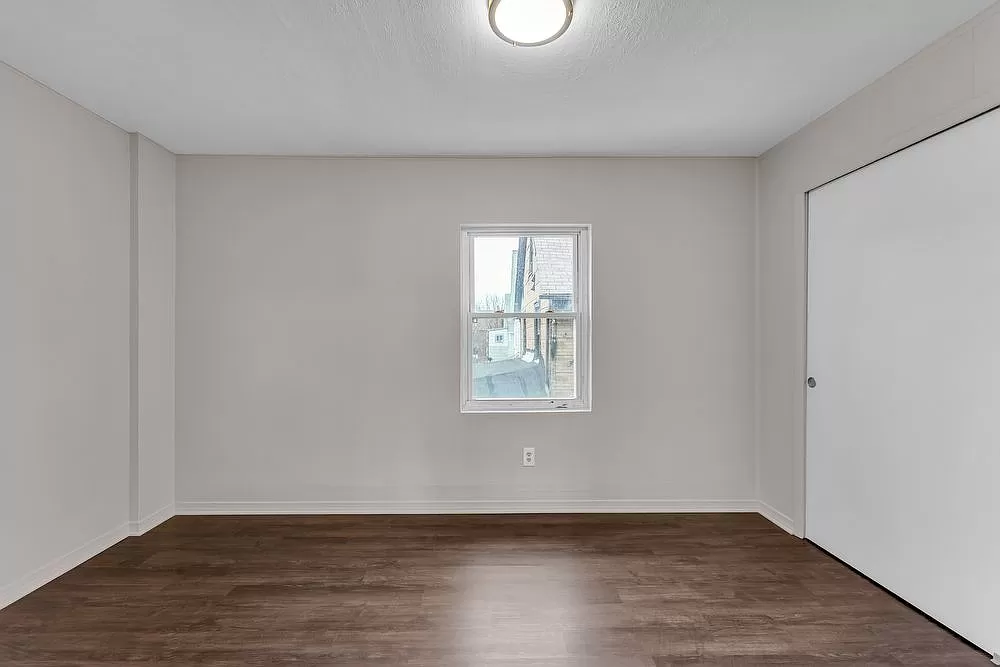 2120 Robin St unit 4 – photo 3