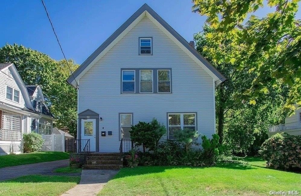 20 Dewey St #2ND – photo 1