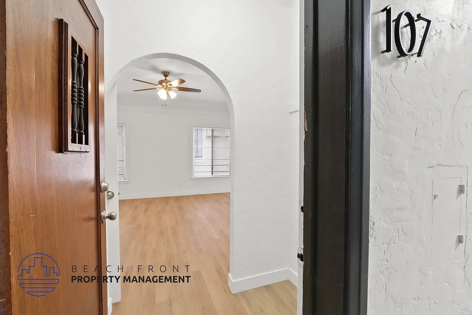 26 Alamitos Ave. – photo 1