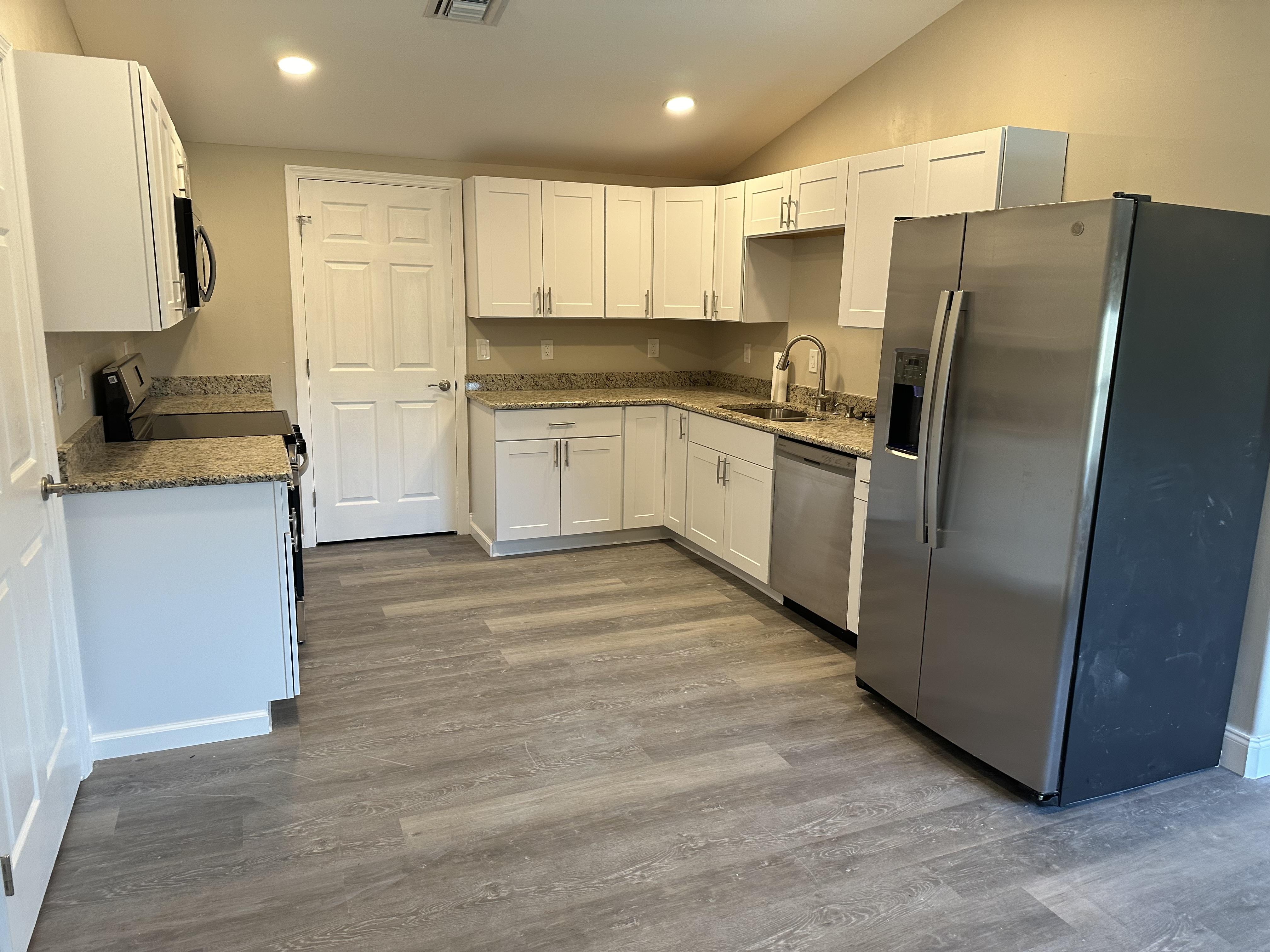 12491 Stimmel Ave unit Garage Apartment – photo 1