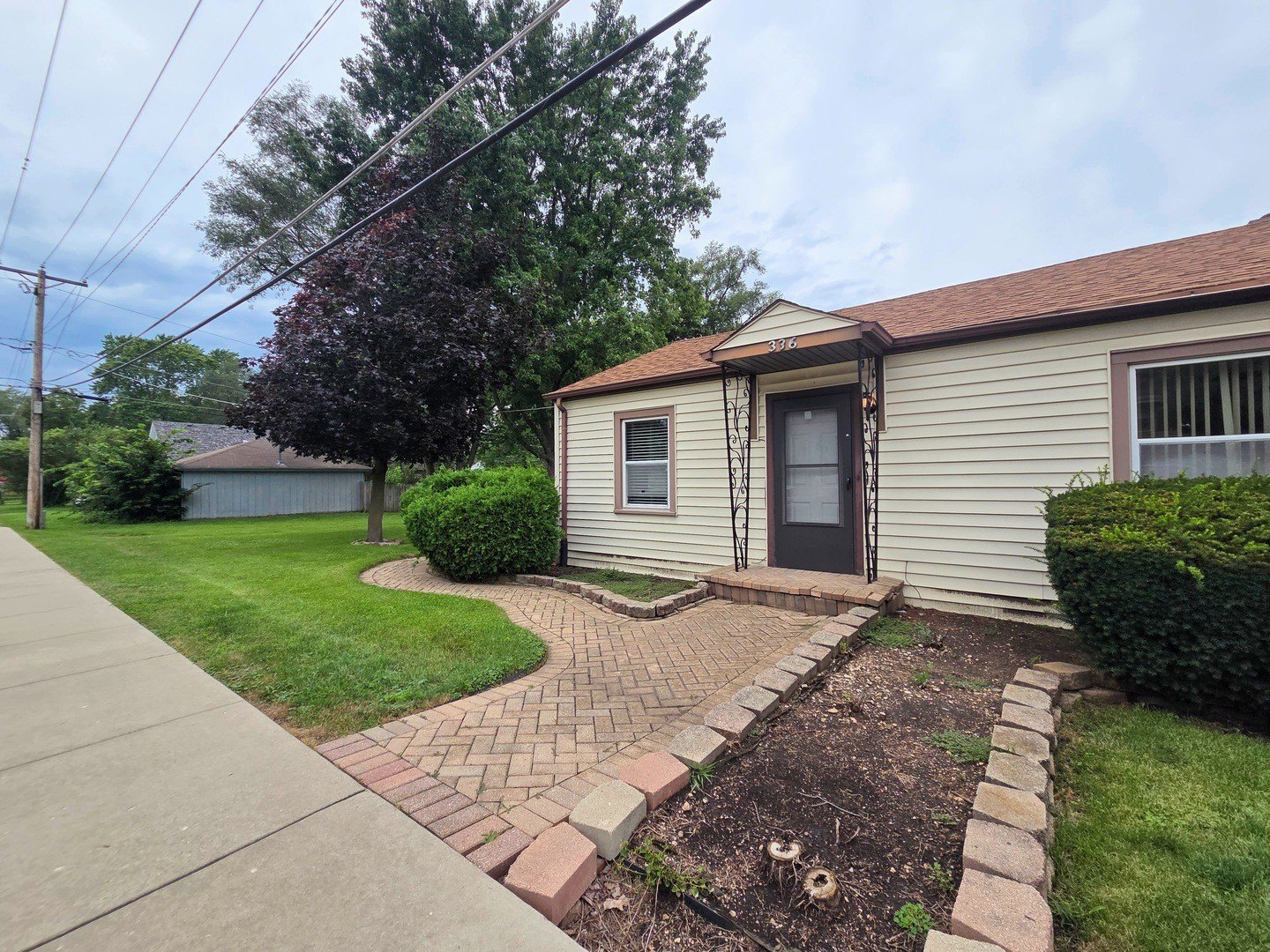 336 E Orchard St – photo 3