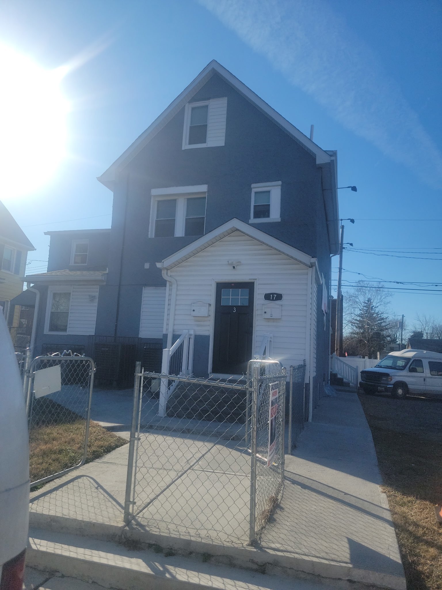 17 W Talbott St – photo 1