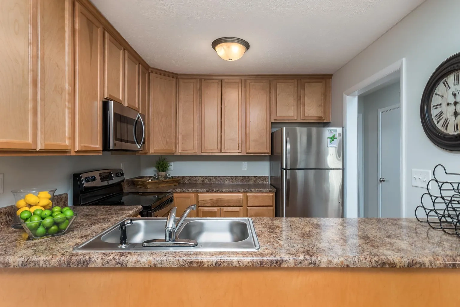Village Gate Apartments – photo 4