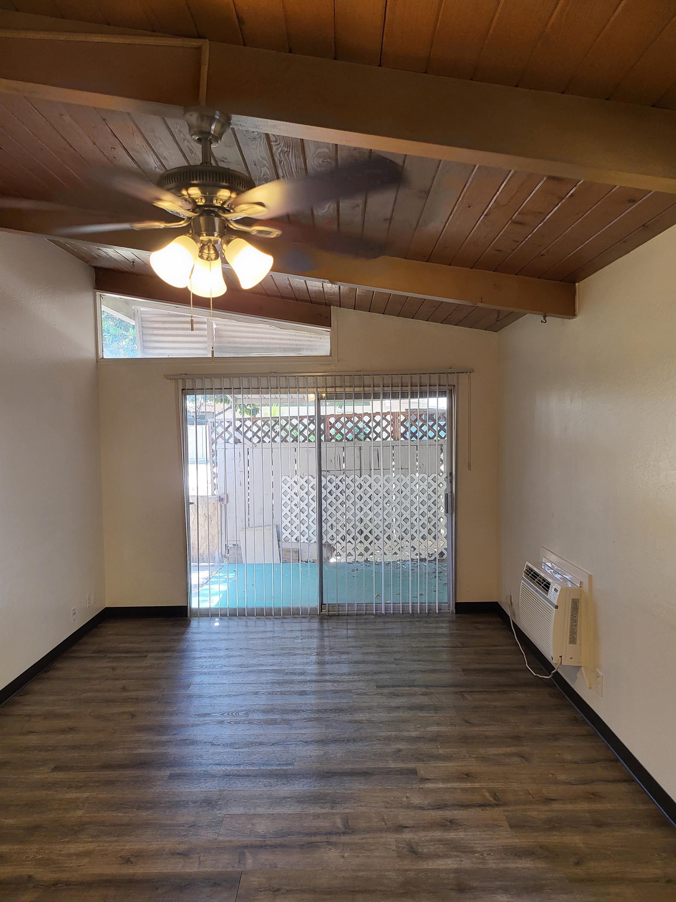 1728 W Shaw Ave – photo 1