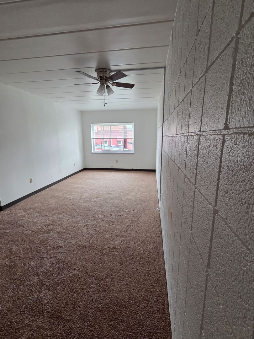 155 Pearl St – photo 5