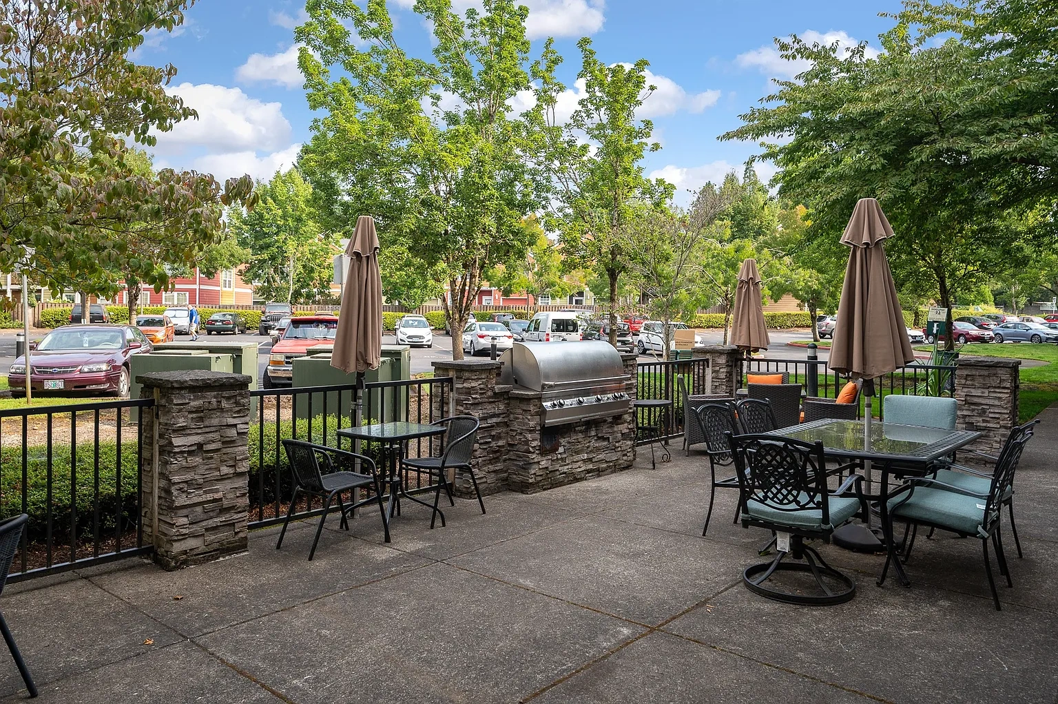 Gresham Station – photo 1