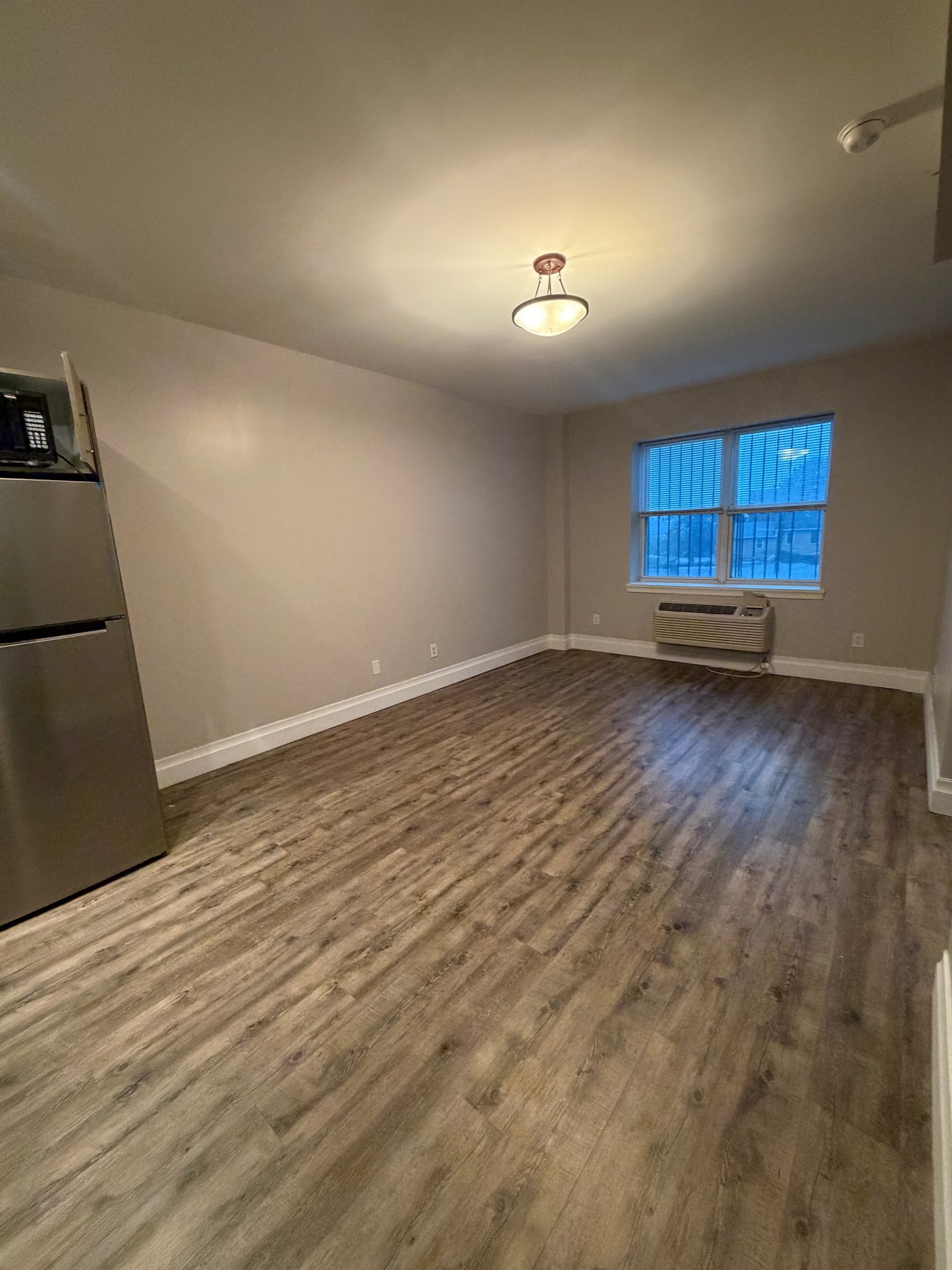 106 N Grove St unit 209 – photo 2