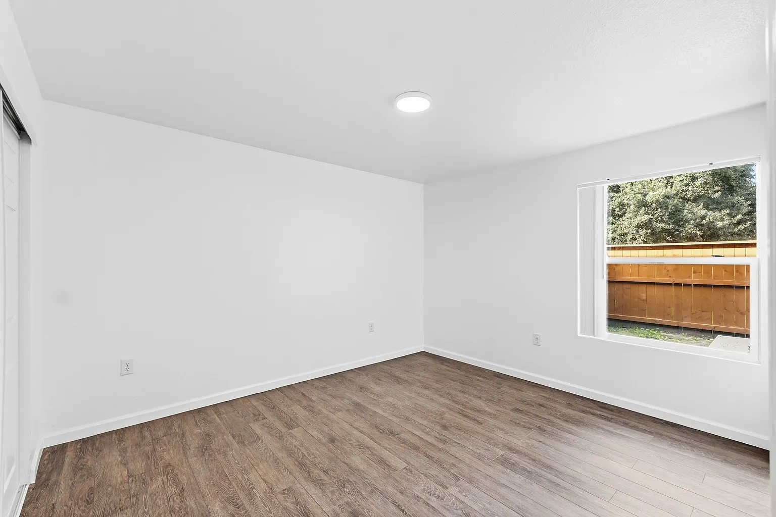 Oakbrook Apartments – photo 3