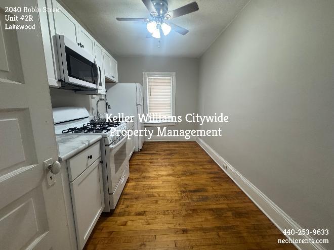 2040 Robin St – photo 4