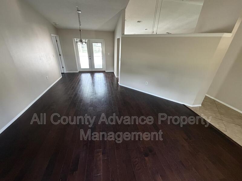 3232 Oakwood Pl – photo 3