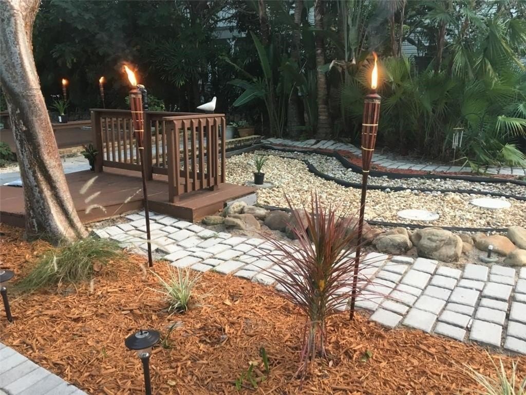 622 SW 5th Ave – photo 1