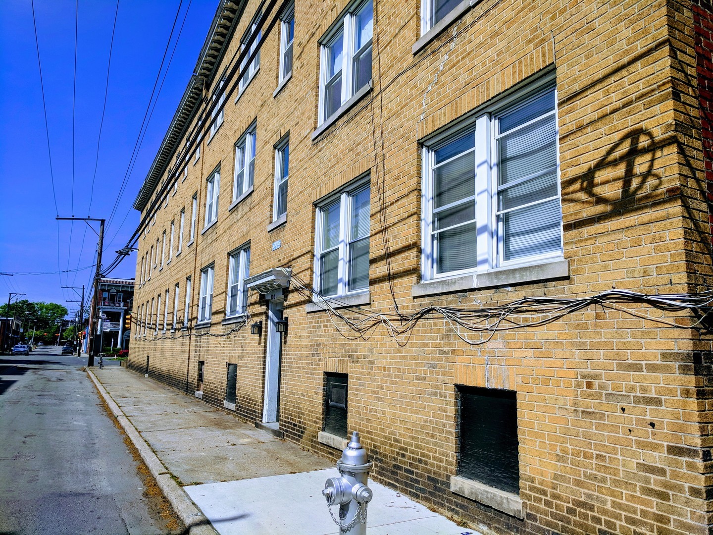 800 N Sheppard St unit Apt. 09 – photo 4