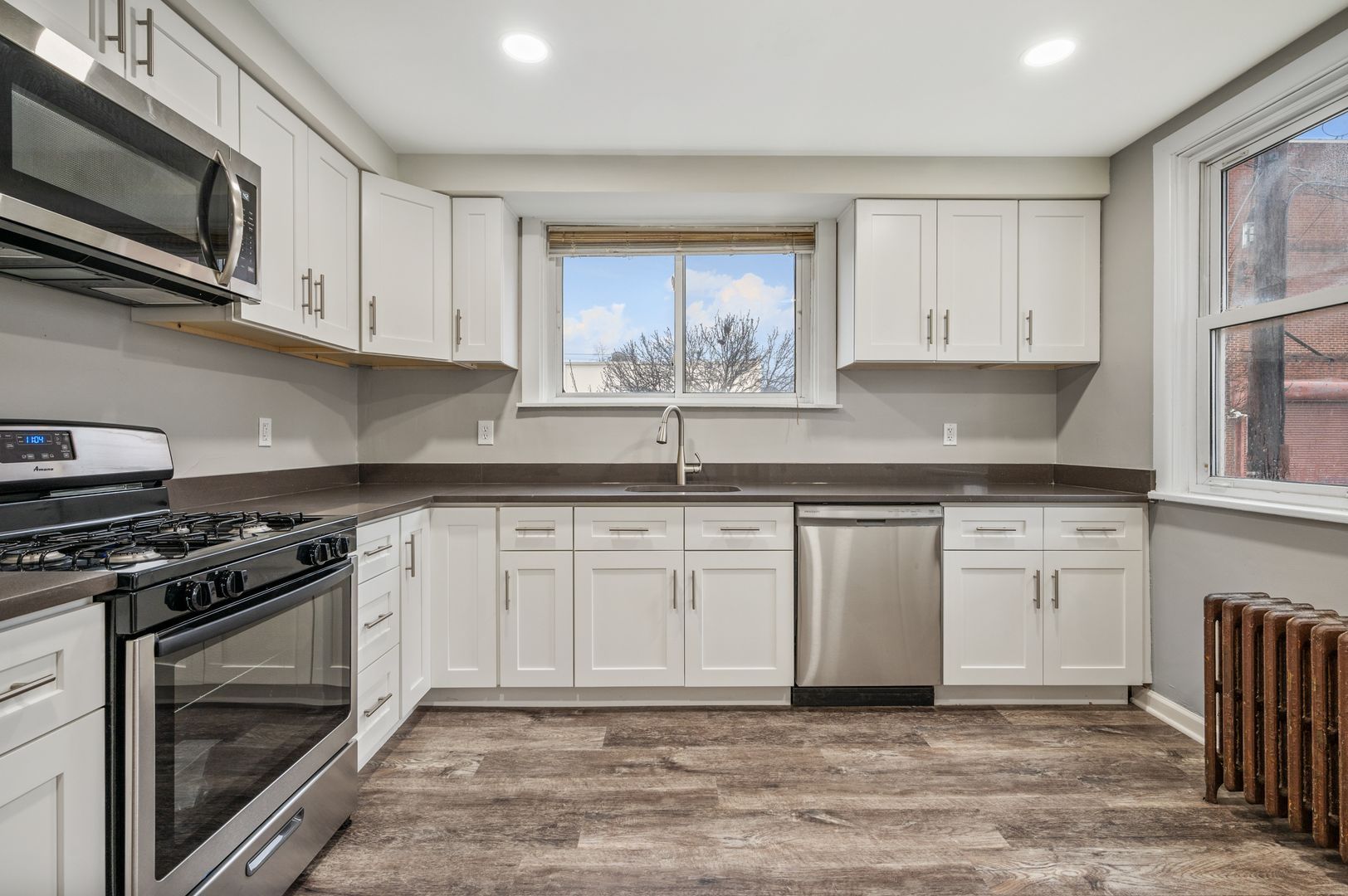 101 E Agnew Ave unit 101 E Agnew Avenue – photo 1