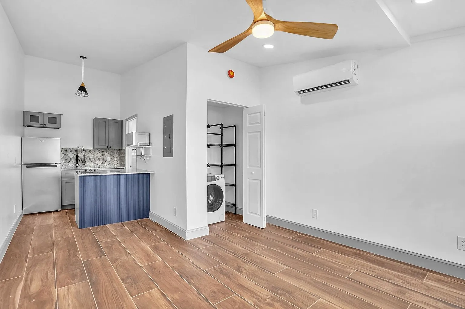 Australian Pines Apartments – Floor plan