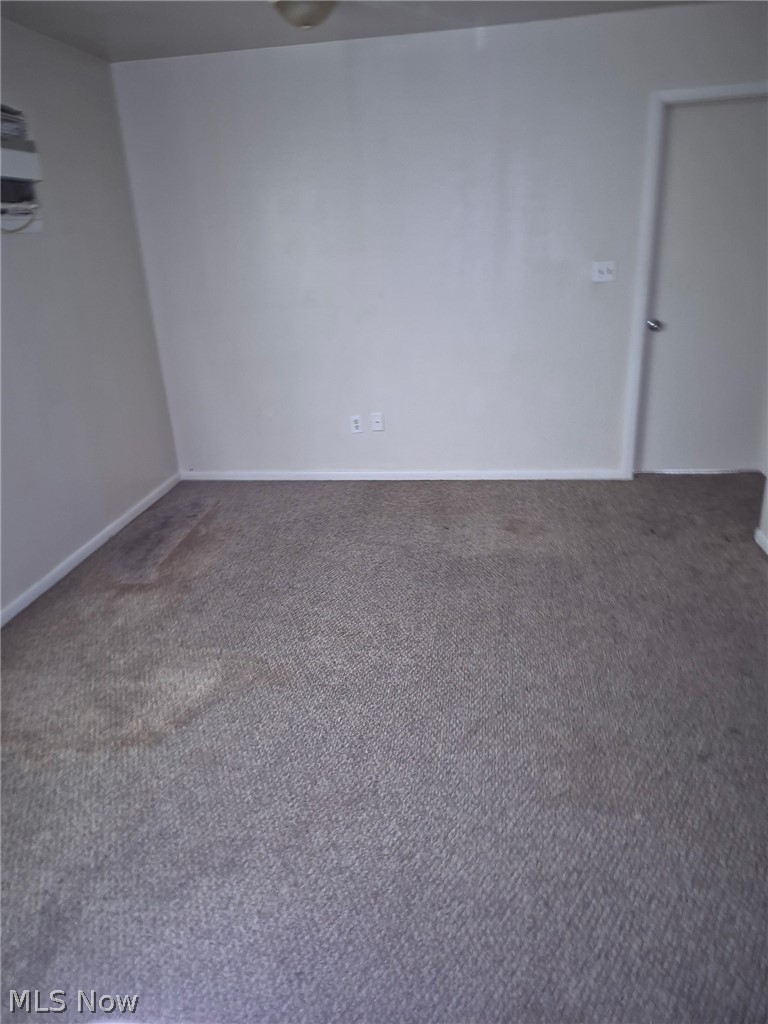 640 Lakeside Dr unit 8 – photo 3